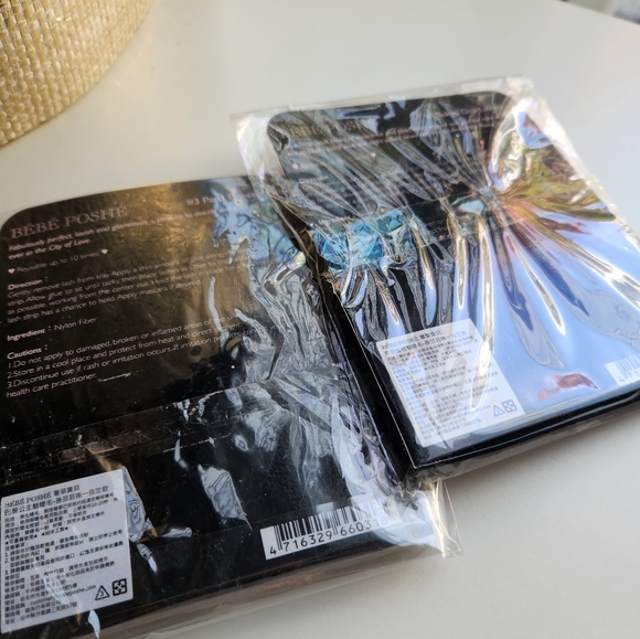 Fake mascara / FREE w bundle - Picture 4 of 4